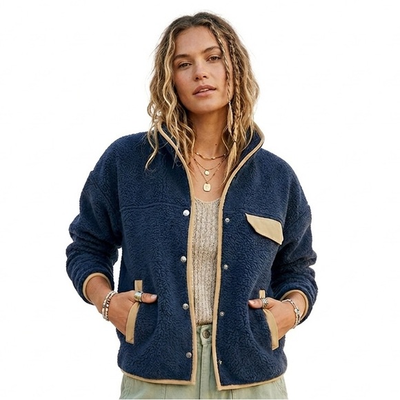 The North Face Jackets & Blazers - THE NORTH FACE Cragmont Sherpa Fleece Jacket XL Blue Tan Trim Snap Teddy Coat